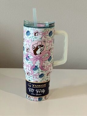Yukon Outfitters Pink Floral Fit Forty 40oz Tumbler with Handle